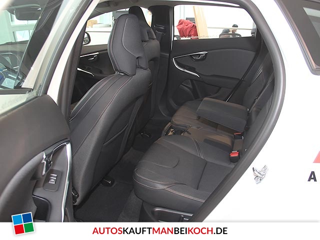 V40 Cross Country D2 Geartronic Momentum / Foto 4