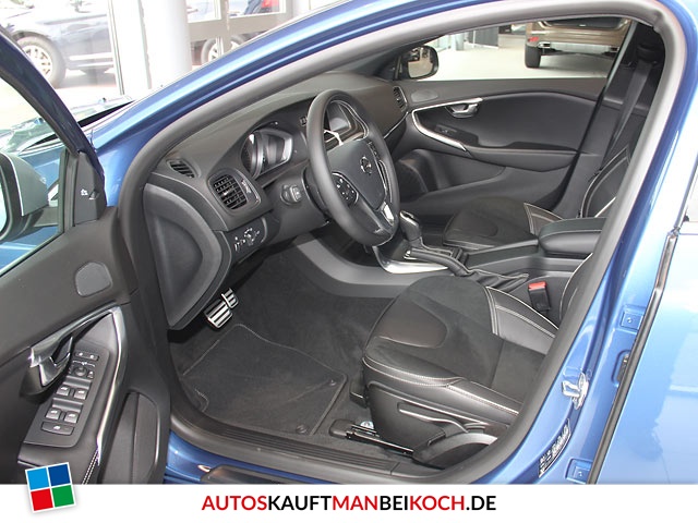 V40 D3 Geartronic R-Design / Foto 3