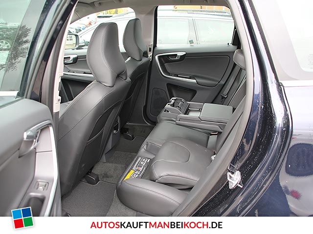 XC60 D5 AWD Geartronic Summum Sommerräder 18Zoll / Foto 7