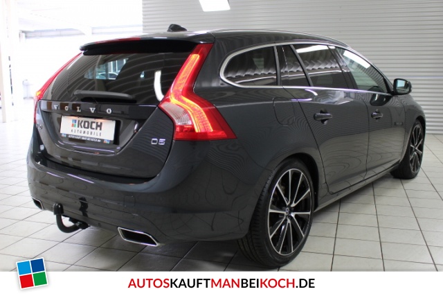V60 D5 Summum Aut. GSD Fahrer-Ass Stdhzg OnCall / Foto 2