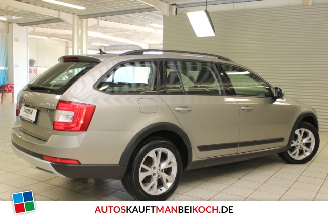 Octavia Combi Scout Euro6 2.0 TDI 4x4 Navi SHZ top / Foto 2