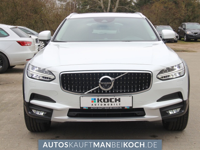 V90 Cross Country PRO D5 AWD Geartronic / Foto 3