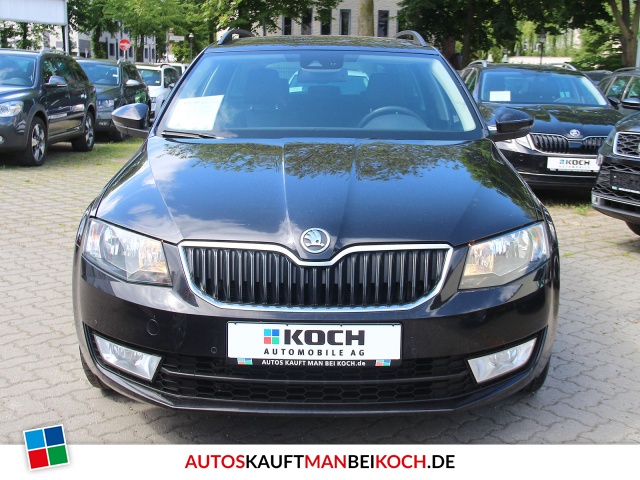 Octavia Combi III 2.0 TDI DSG Elegance 0,0% Fin / Foto 2