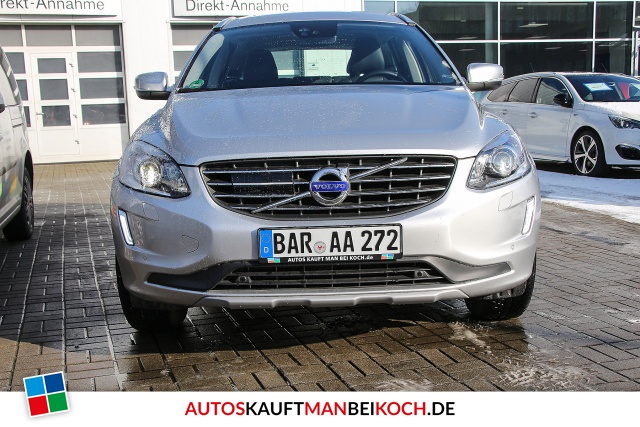 XC60 D5 AWD Geartronic Summum 18 Zoll SR/Leasing m / Foto 2