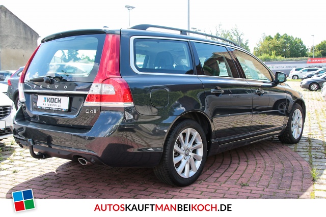 V70 D4 DPF Momentum SD Navi FahrerAss Standheiz / Foto 3