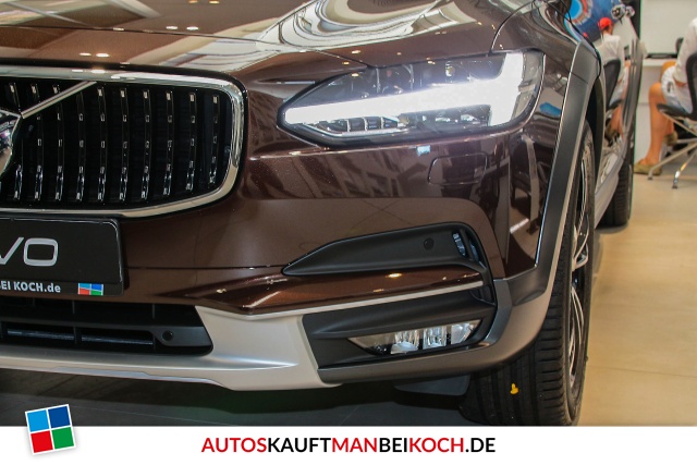 V90 Cross Country D5 AWD Geartronic PRO / Foto 2