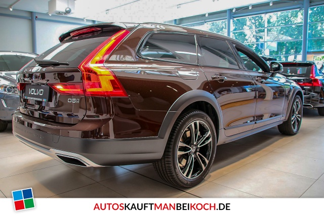 V90 Cross Country D5 AWD Geartronic PRO / Foto 3