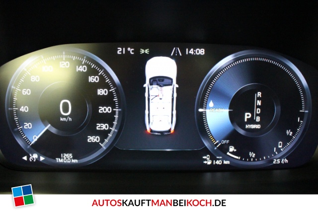 XC90 T8 R-Design B/W Luft SD StHzg OnCall IntelliS / Foto 9