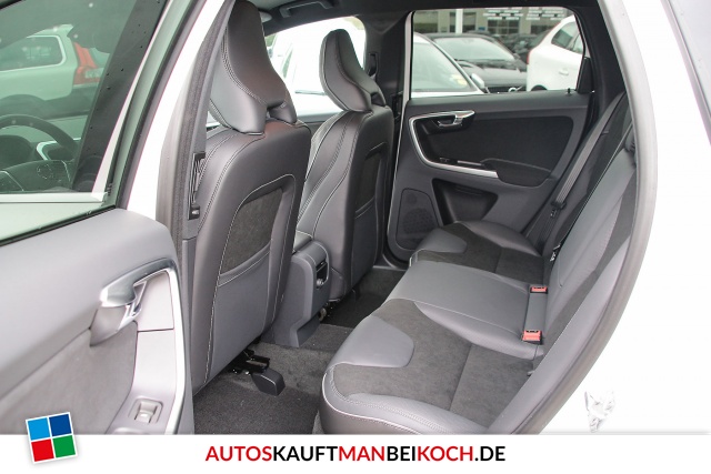 XC60 D4 AWD Geartronic R-Design / Foto 6