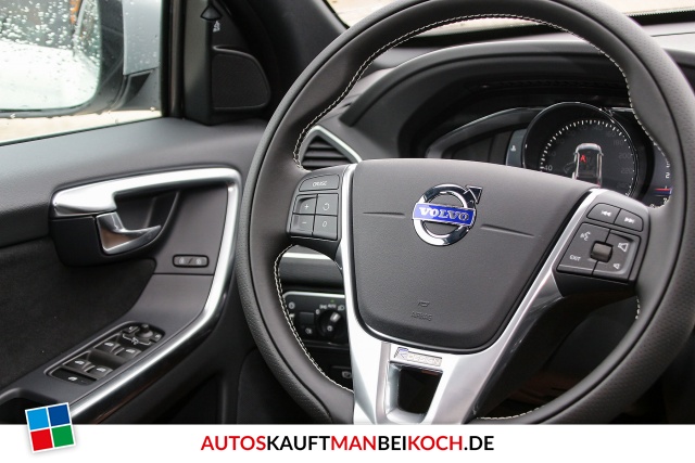 XC60 D4 AWD Geartronic R-Design / Foto 9