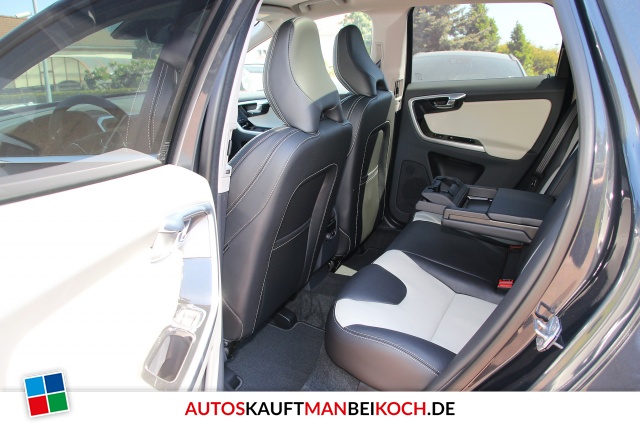 XC60 D5 AWD Geartronic Summum Leasing möglich / Foto 7
