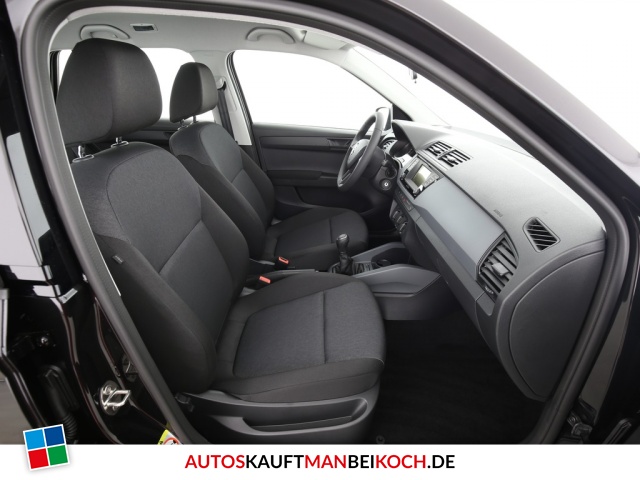 Fabia Combi 1,0 TSI Cool-Hot SHZ, FSE, PDC, Alu / Foto 5