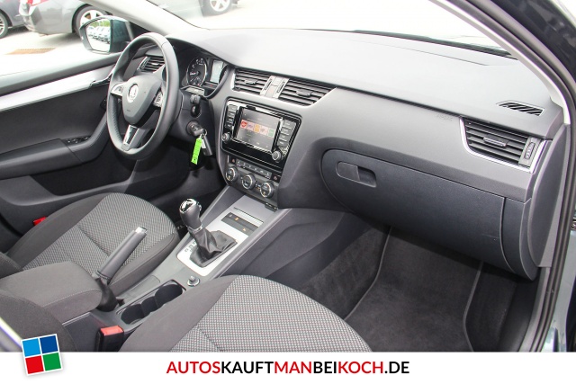 Octavia Combi III 1.4 TSI DSG Amb. Klimaau SHZ PDC / Foto 6