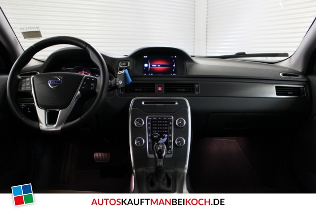 XC70 D4 AWD Summum Aut. MJ16 FahrerAss Niveaureg / Foto 6