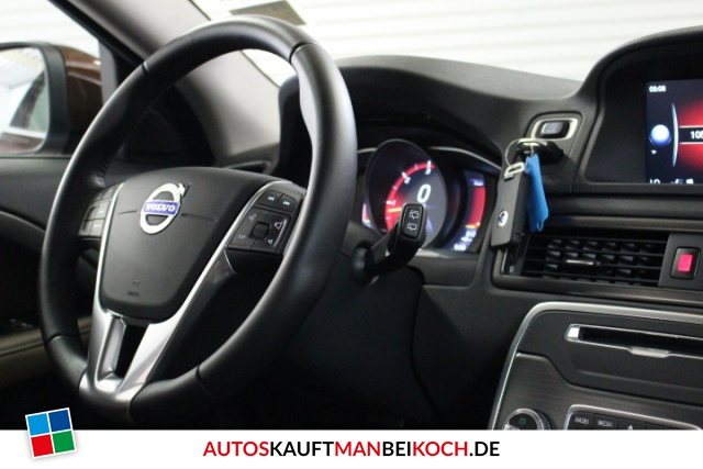 XC70 D4 AWD Summum Aut. MJ16 FahrerAss Niveaureg / Foto 7