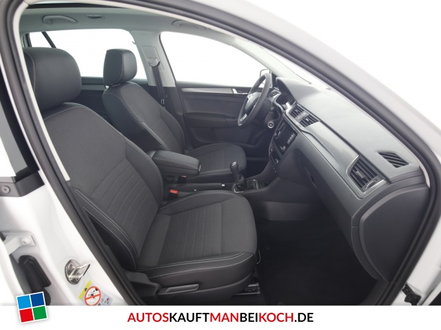 Rapid Spaceback 1.0 TSI Style Xenon Navi Pano / Foto 5