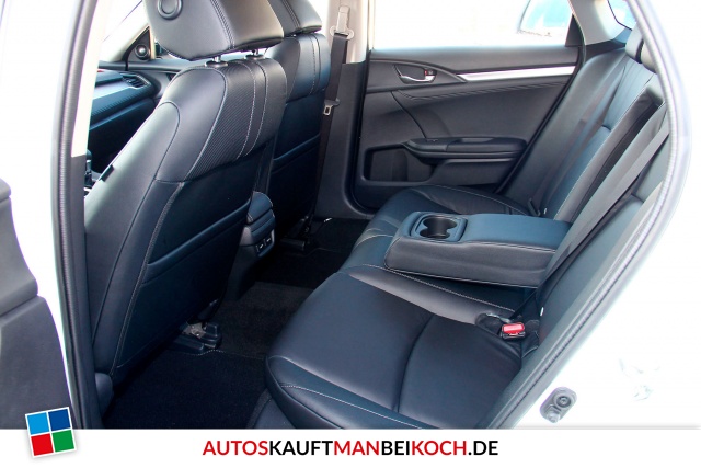 Civic 1.5 i-VTEC Turbo CVT Executive LEDER NAVI LE / Foto 7