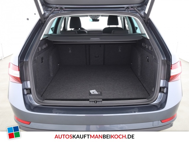 Superb Combi 1.4 TSI DSG Style Navi Canton Pan / Foto 7