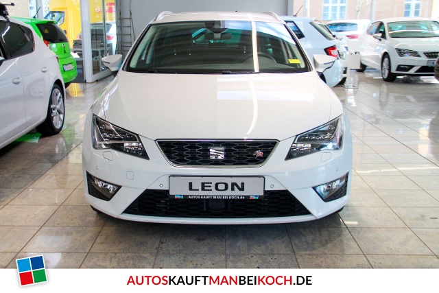 Leon ST FR 2.0 TDI DSG Euro6 VollLED/NAVI/DCC/PDC / Foto 2