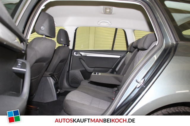 Octavia Combi III 1.4 TSI DSG Amb. Klimaau SHZ PDC / Foto 4