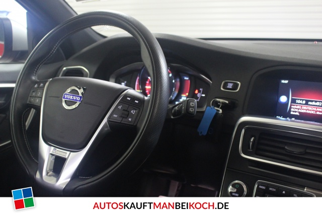 V60 T4 R-Design GSHD Navi Bi-Xenon PDC / Foto 6
