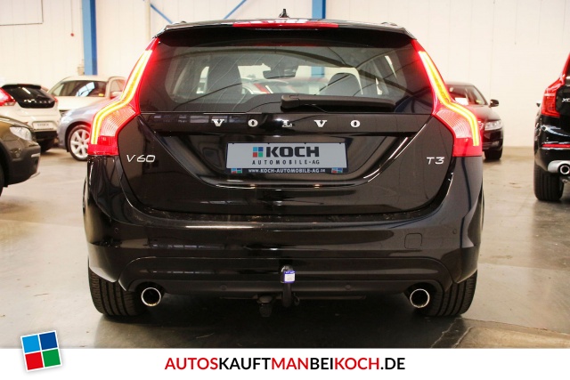 V60 T3 Momentum Navi Xenon Standheizung PDC SHZ / Foto 4