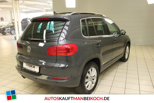 Tiguan 2.0 TDI 150PS Euro6 Navi Xenon SHZ PanoDach / Foto 2
