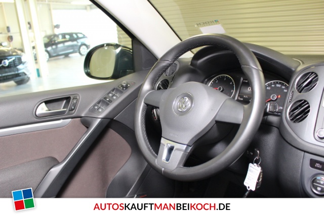 Tiguan 2.0 TDI 150PS Euro6 Navi Xenon SHZ PanoDach / Foto 6