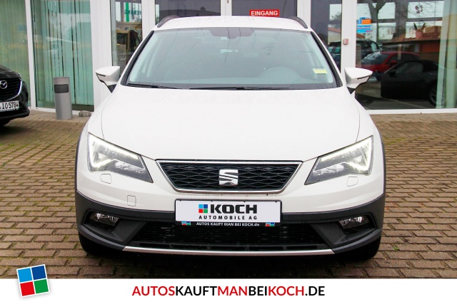 Leon X-Perience 1.8 TSI DSG Allrad Voll-LED Navi / Foto 3