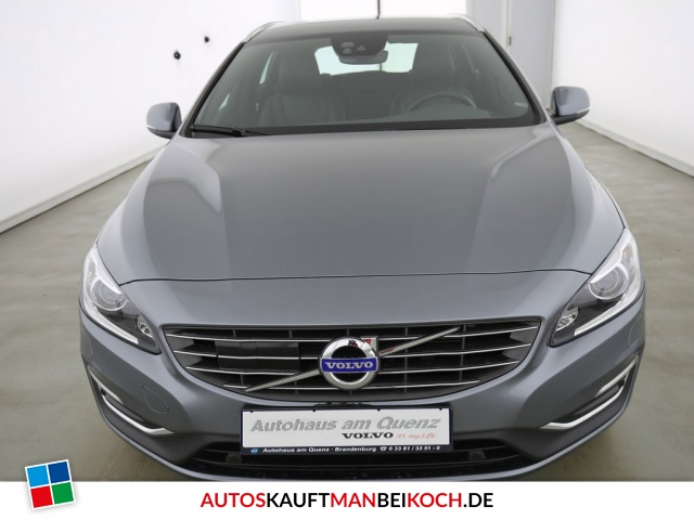 V60 T4 Summum Aut. ACC Kamera Navi Xenon Standhzg / Foto 4