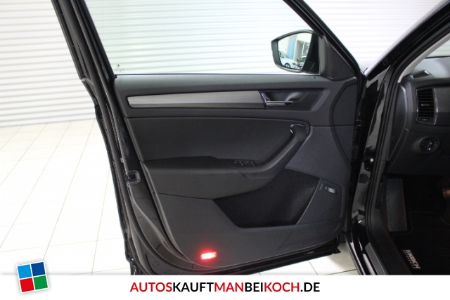 Kodiaq 2.0 TSI DSG 4x4 Voll LED Navi SHZ PDC AHK / Foto 8