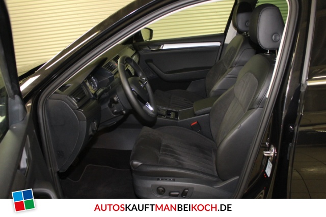 Superb Combi III 2.0 TSI DSG 4x4 Style Alcantara N / Foto 5
