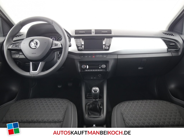 Fabia 1.0 TSI Drive Navi PDC Klimaaut SHZ / Foto 3