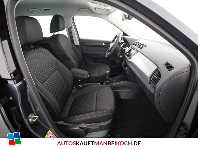 Fabia 1.0 TSI Drive Navi PDC Klimaaut SHZ / Foto 5