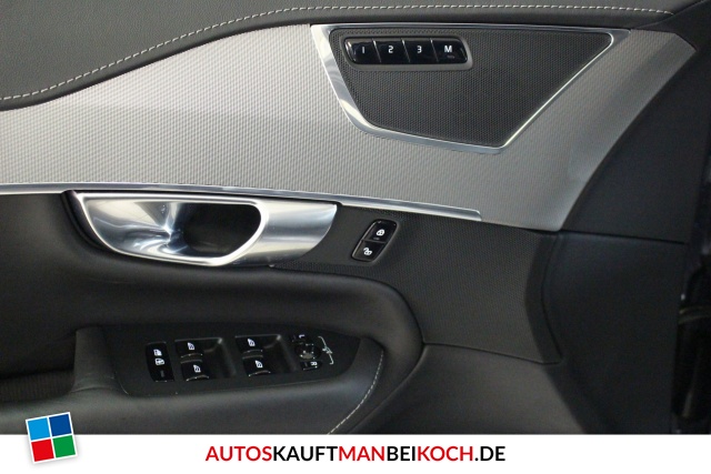 XC90 D5 AWD Inscription Aut. HUD Surround Pano OnC / Foto 9