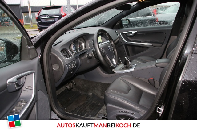 V60 CC T5 Summum Aut. FahrerAss OnCall StHzg SD / Foto 5