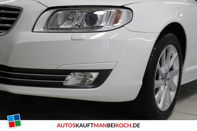 V70 T4 Momentum FahrerAss Stdhzg OnCall Navi Xenon / Foto 2