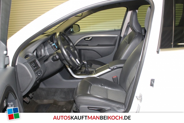 V70 T4 Momentum FahrerAss Stdhzg OnCall Navi Xenon / Foto 5