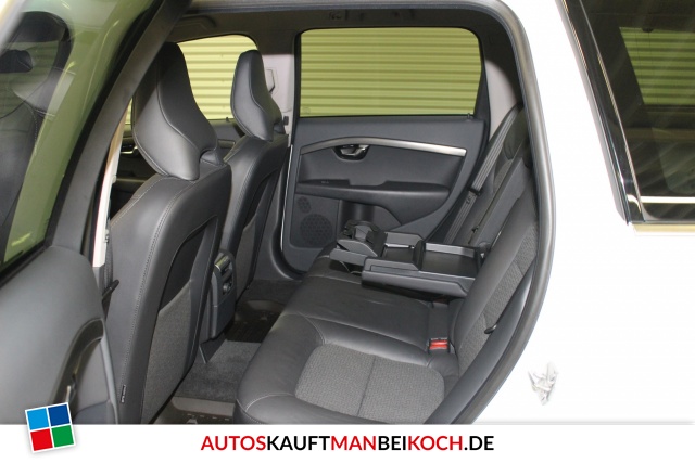 V70 T4 Momentum FahrerAss Stdhzg OnCall Navi Xenon / Foto 6