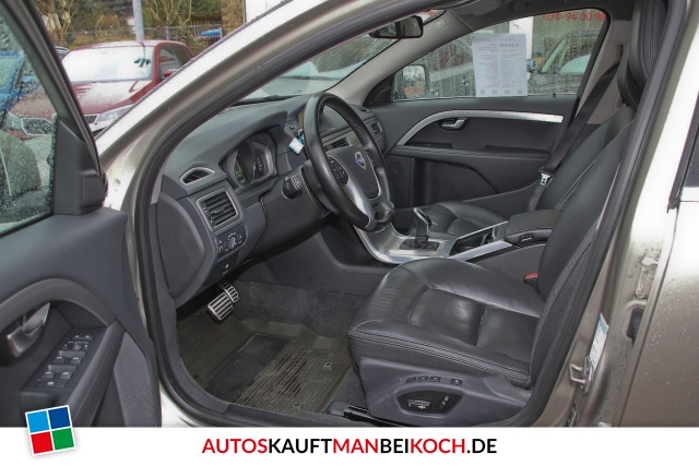 XC70 D4 AWD Summum Autom. Navi Xenon SD Standhzg. / Foto 6