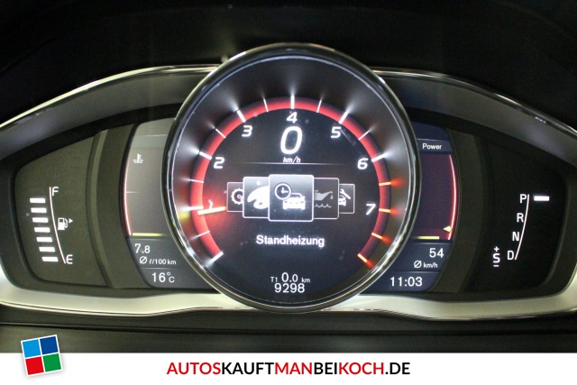 V60 T4 Summum Aut. ACC Kamera Navi Xenon Standhzg / Foto 8