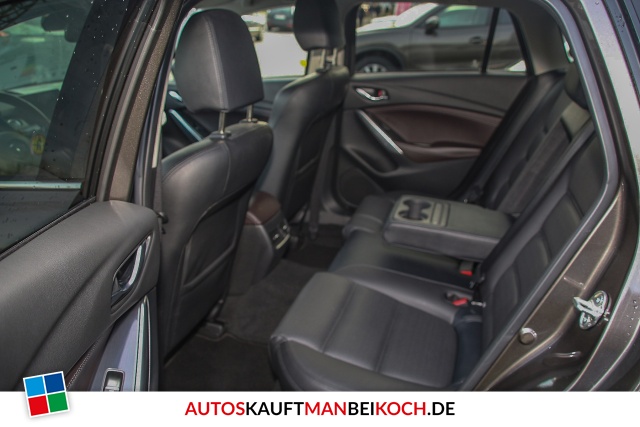 6 Sport Line AWD 175 PS 6AG Leder LED ACC SH / Foto 8