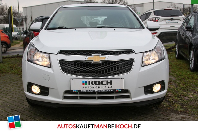 Cruze 1.8 LTZ Klimaauto. WR Einparkhilfe Tempomat / Foto 2