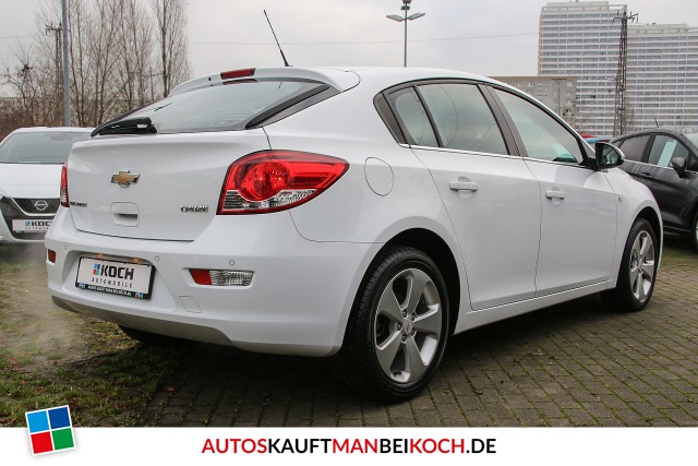 Cruze 1.8 LTZ Klimaauto. WR Einparkhilfe Tempomat / Foto 3