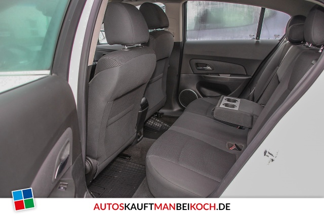 Cruze 1.8 LTZ Klimaauto. WR Einparkhilfe Tempomat / Foto 6