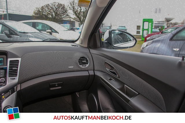 Cruze 1.8 LTZ Klimaauto. WR Einparkhilfe Tempomat / Foto 8