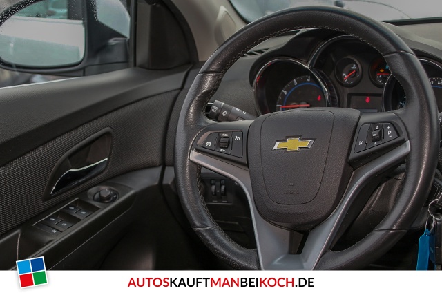 Cruze 1.8 LTZ Klimaauto. WR Einparkhilfe Tempomat / Foto 9
