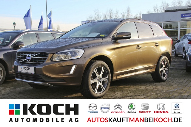 Volvo XC60 D4 AWD Momentum Leder Navi Xenon / Foto 1