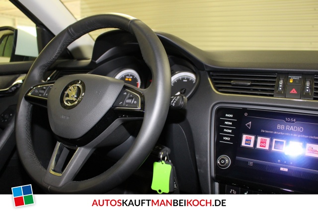 Octavia Combi Facelift 1.4 TSI Style LED Navi SHZ / Foto 9
