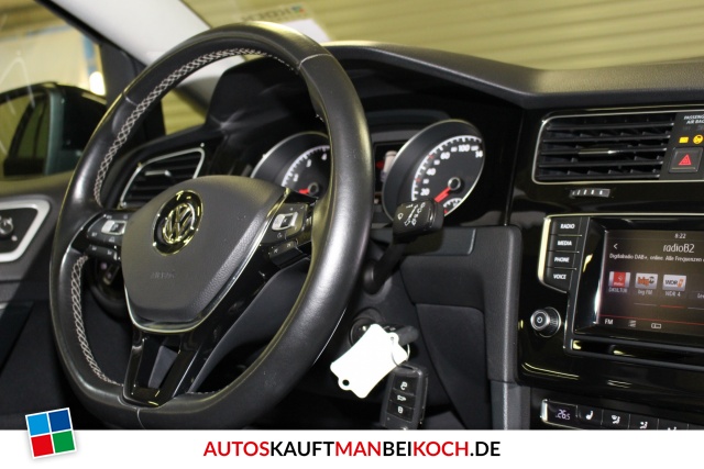Golf VII Var. 1.4 TSI Cup Navi ACC Panoramadach / Foto 8